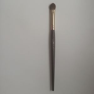 Smith Cosmetics Arrowhead Laydown Brush
